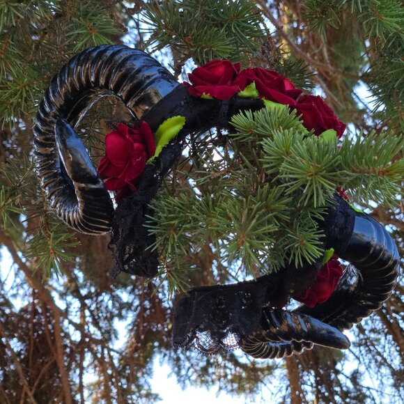 Sold - Sheep Horn Floral Hair Band Halloween Gothic Costume Headband Cosplay - Picture 11 of 14